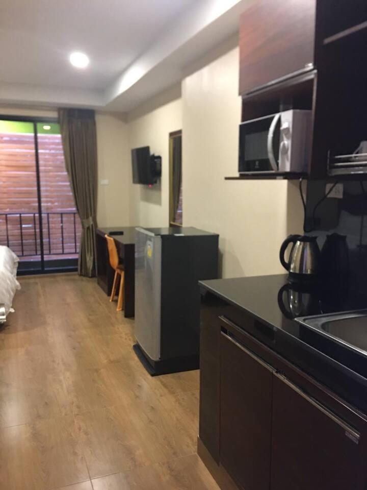 Smyrna Apartment Pattaya Exterior foto